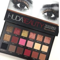 Original Huda Beauty Textured Rose Gold Edition Eye Shadow Plate 